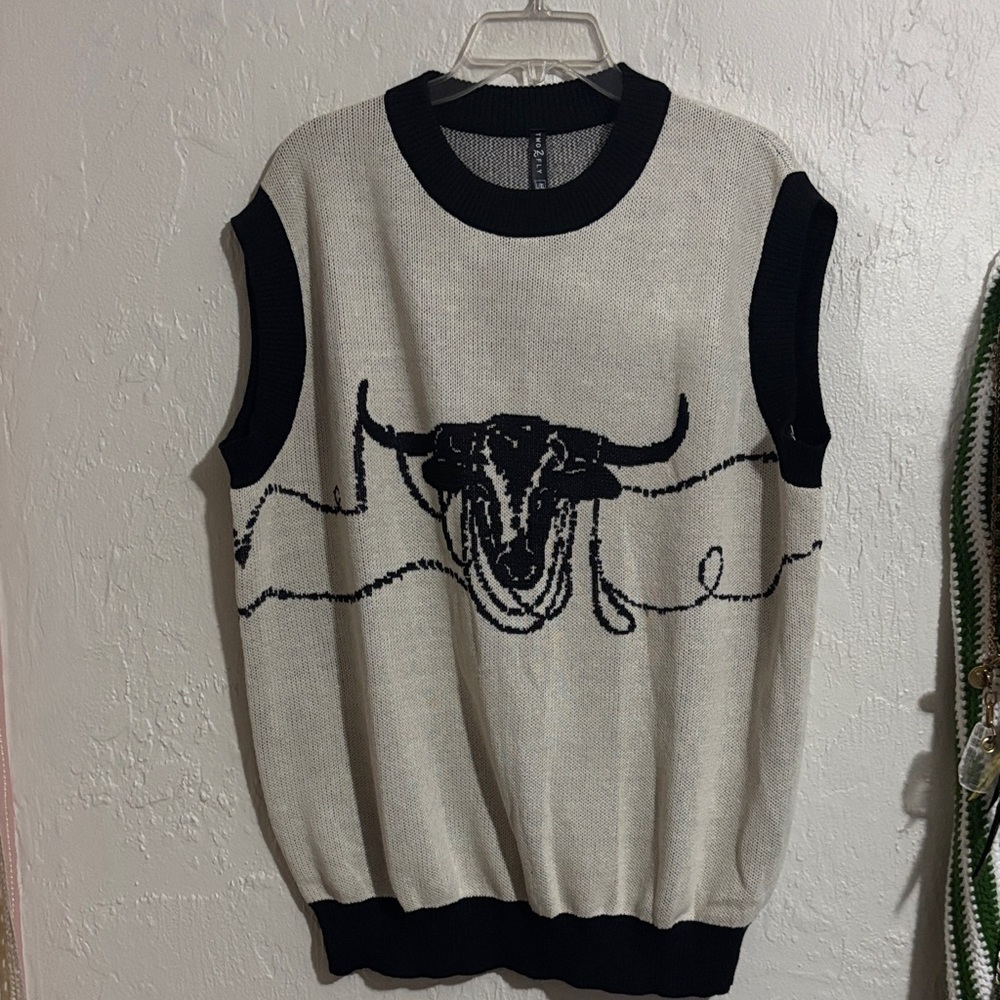 NWT Lasso the Longhorn Sweater Vest L/XL - Picture 2 of 5